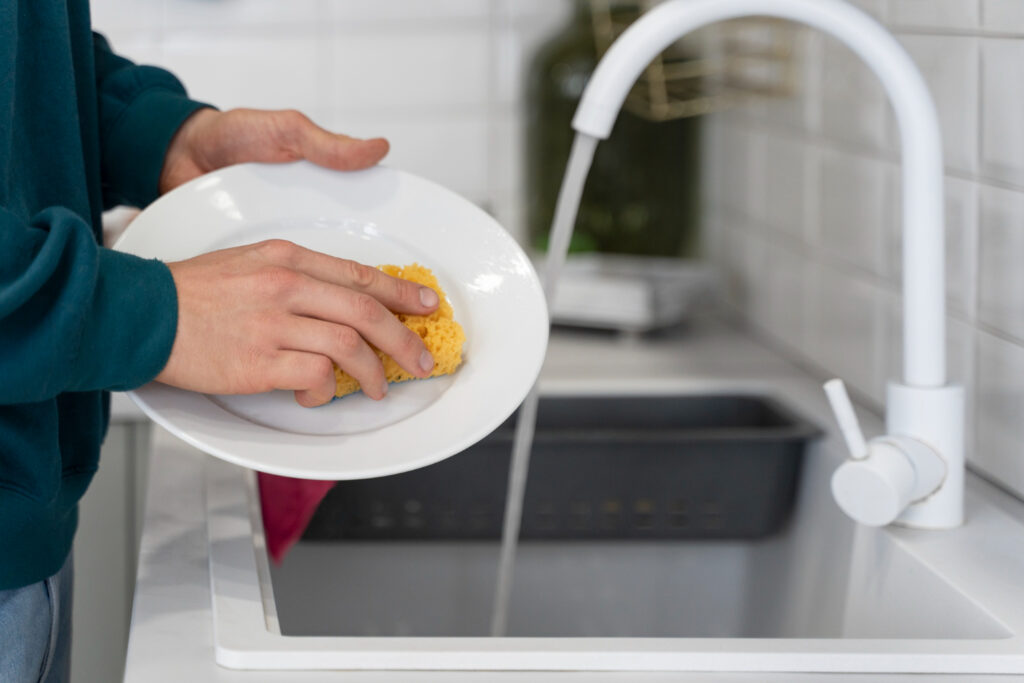 hand-wash-dishes
