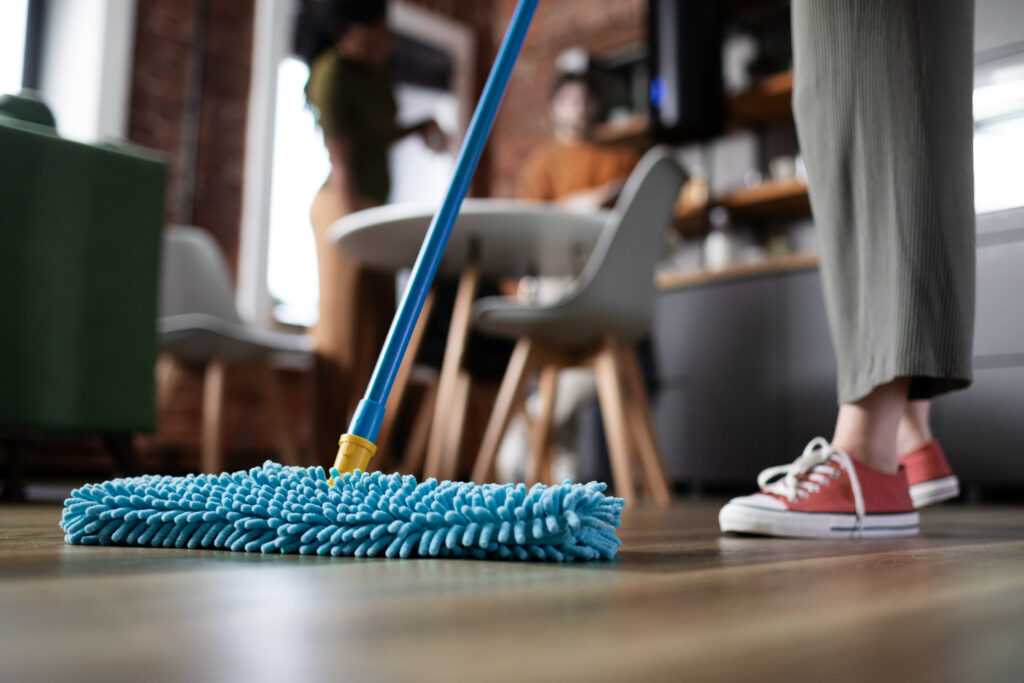 floor-cleaning